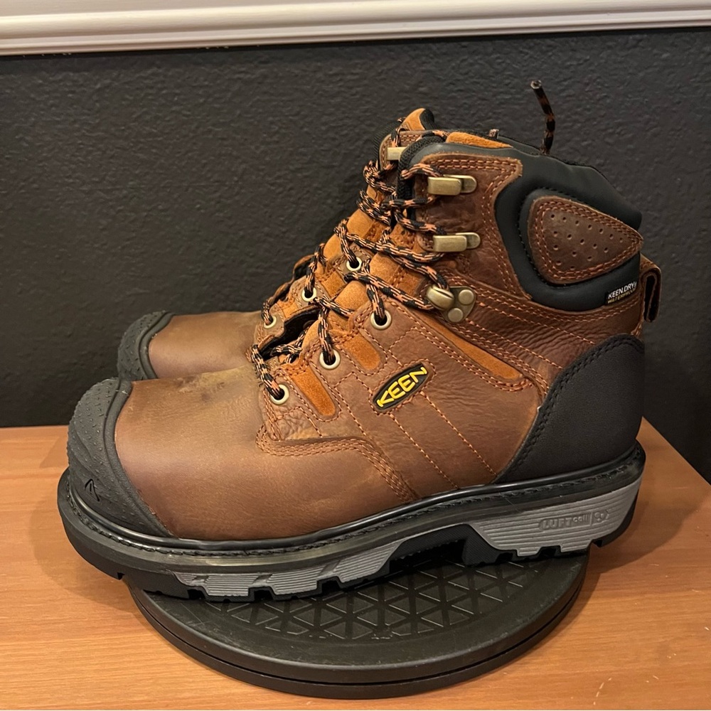 Keen Camden Men’s Brown 6” Waterproof  Carbon Fiber Toe Utility Boots Size 8 D